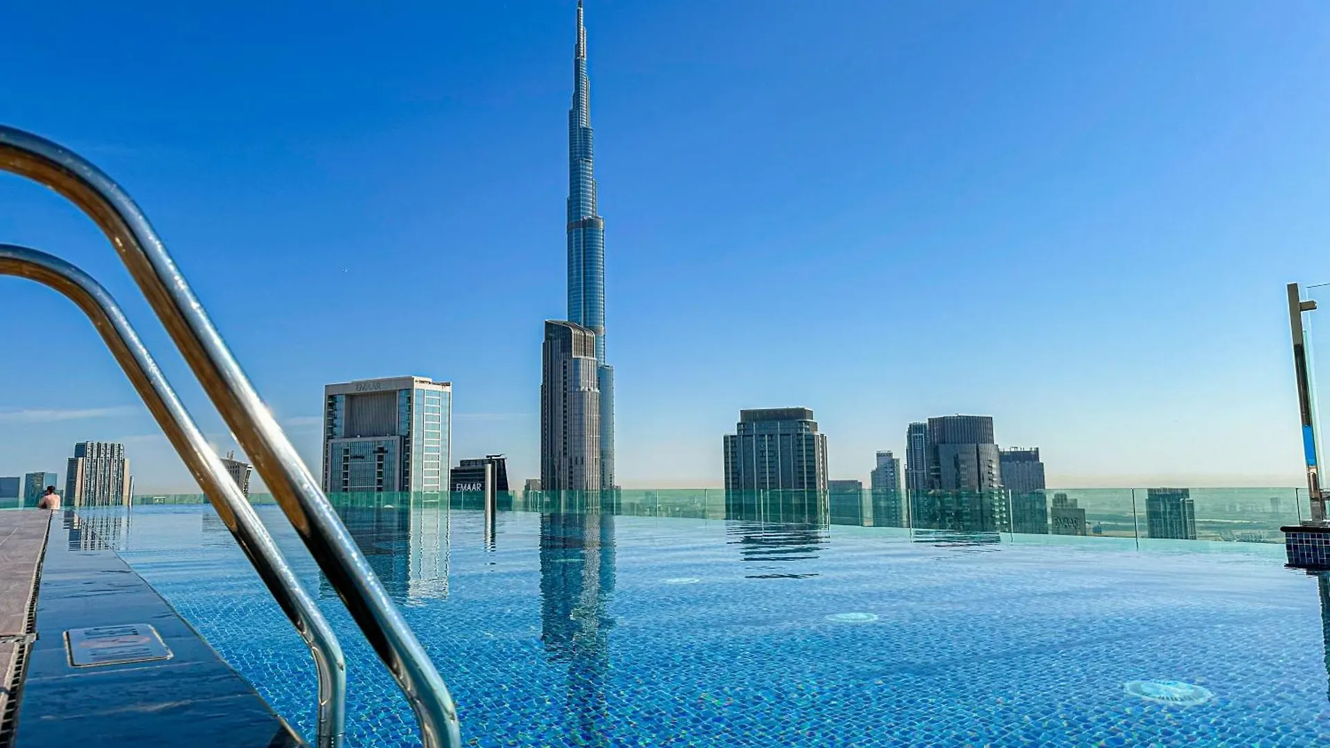 Elite Rooftop Pool And Burj Khalifa Panorama Balcony 2Br Apartment In Paramount Hotel Midtown Dubai