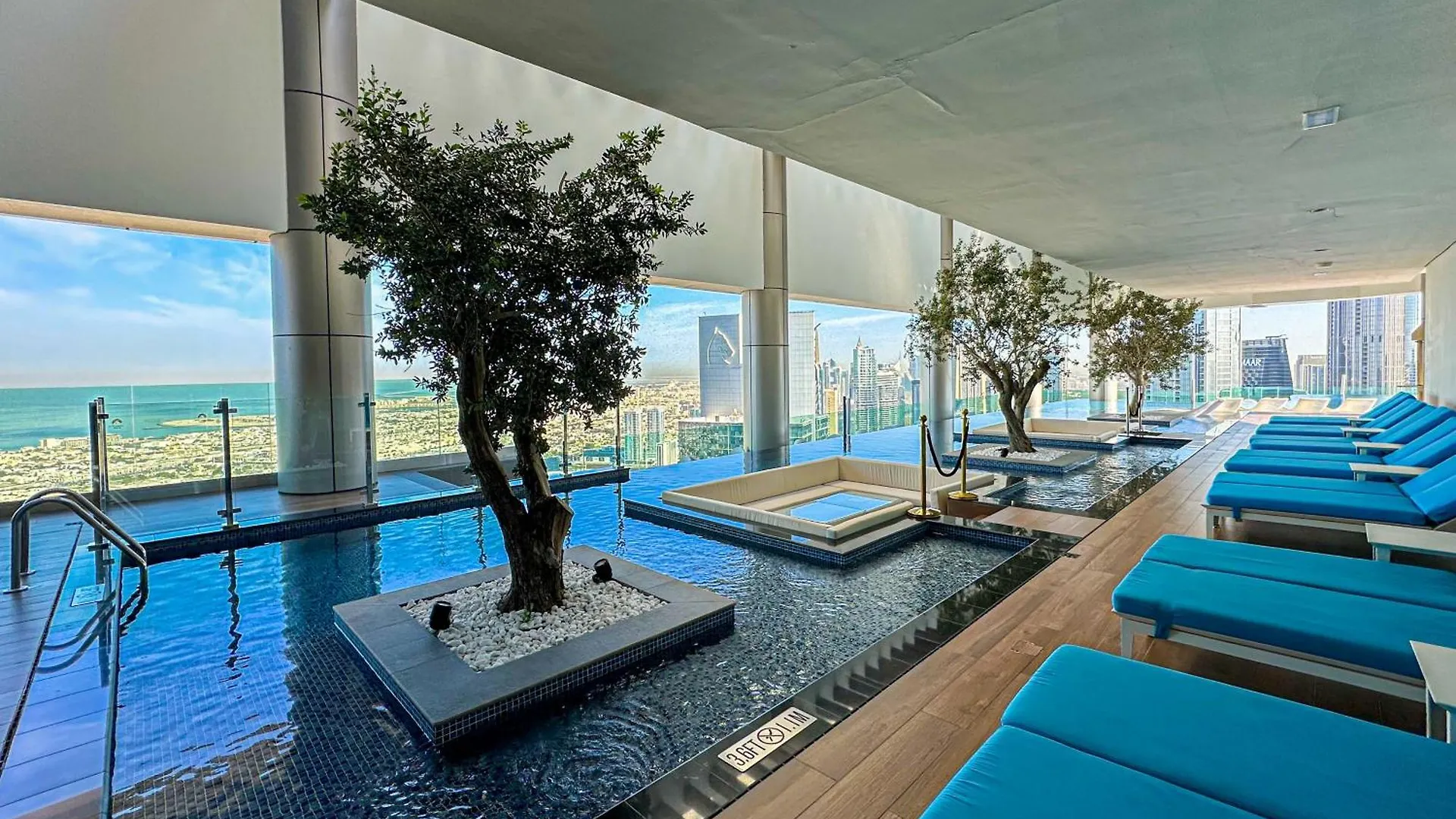 Elite Rooftop Pool And Burj Khalifa Panorama Balcony 2Br Apartment In Paramount Hotel Midtown Dubai