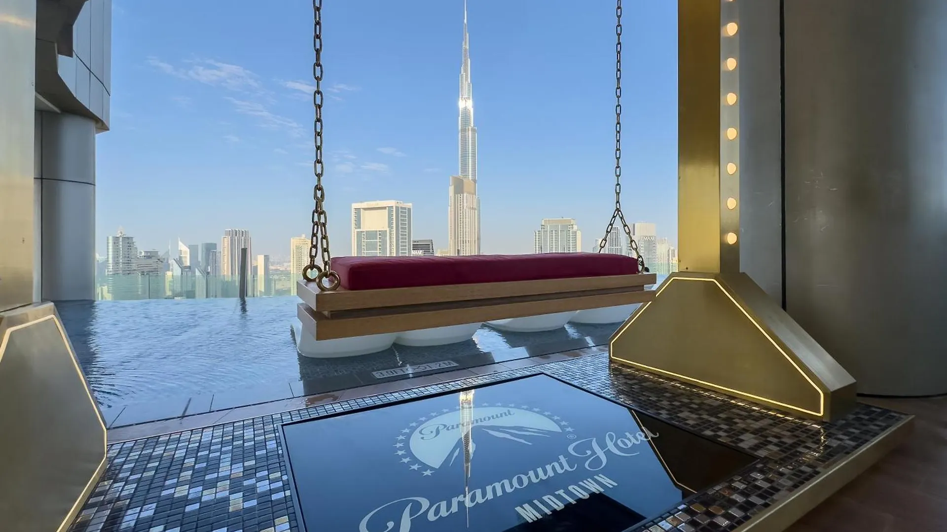 Elite Rooftop Pool And Burj Khalifa Panorama Balcony 2Br Apartment In Paramount Hotel Midtown Dubai