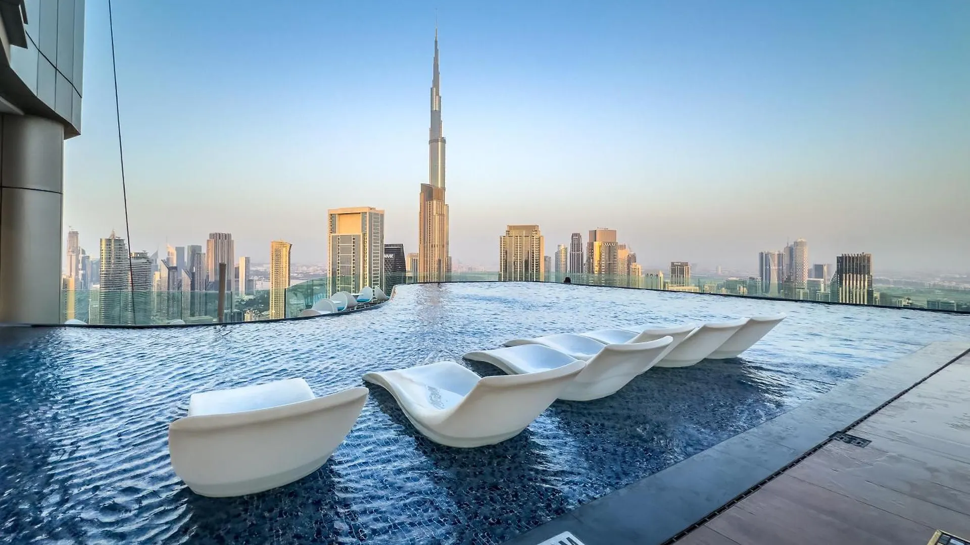 Elite Rooftop Pool And Burj Khalifa Panorama Balcony 2Br Apartment In Paramount Hotel Midtown Dubai
